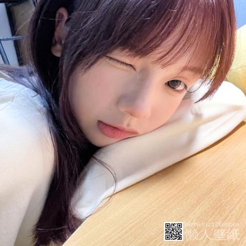 女生头像c1557.jpg