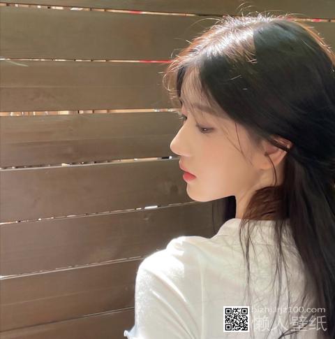 女生头像880db.jpg