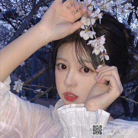 女生头像0_1092e.jpg