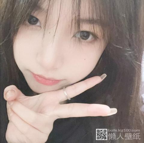 女生头像877fb.jpg