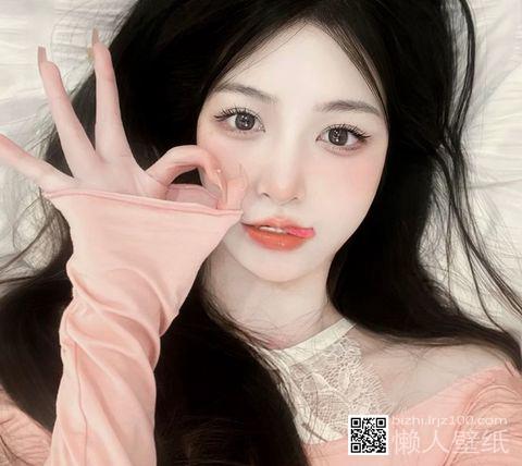 女生头像_efdf4.jpg