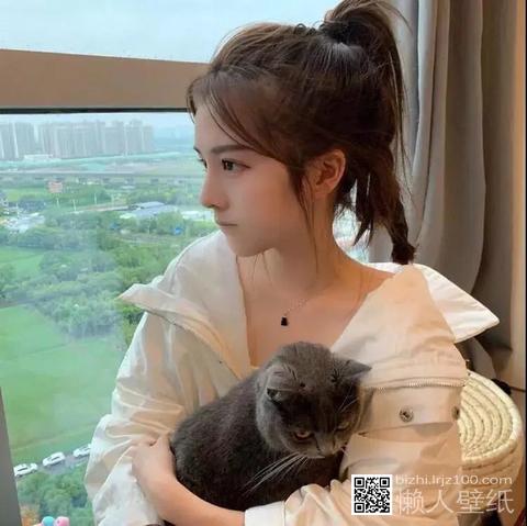 女生头像_de856.jpg