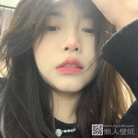 女生头像_9824c.webp