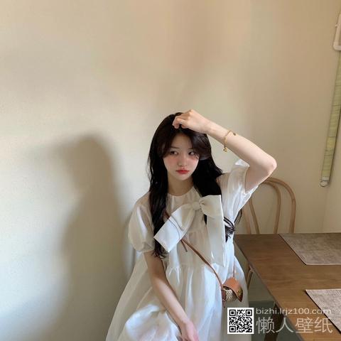 女生头像f83b.jpg