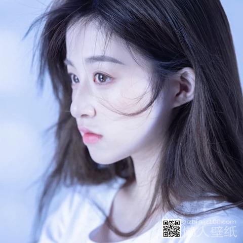 女生头像_H5XJc.jpg