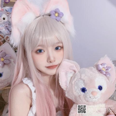 女生头像_979cd.jpg