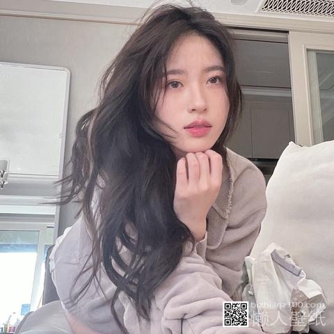 女生头像5d99.jpg
